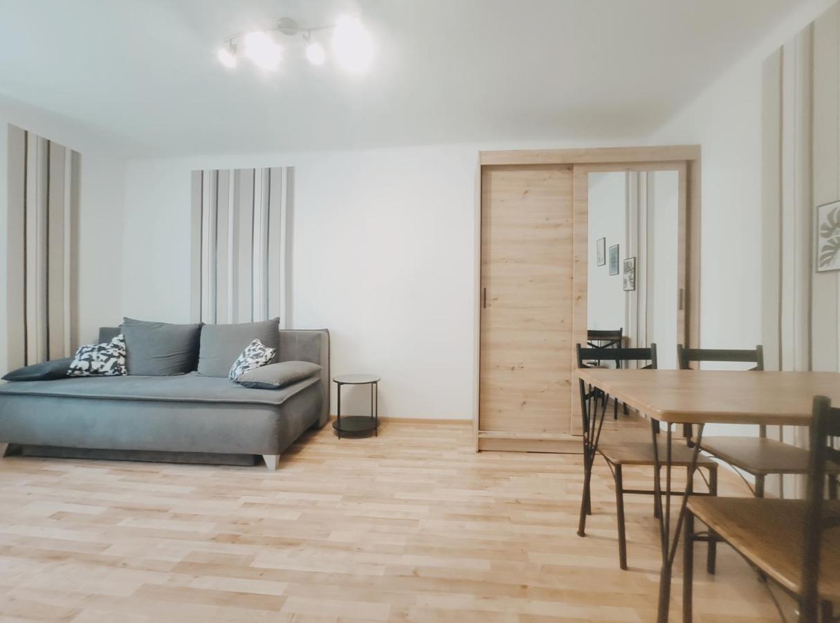 Pielegniarek 5 By Homeprime Cracovia Esterno foto
